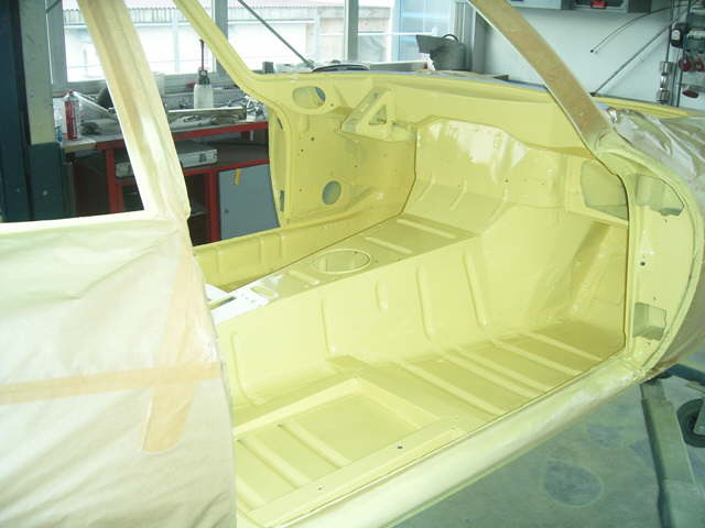 KIF_4054