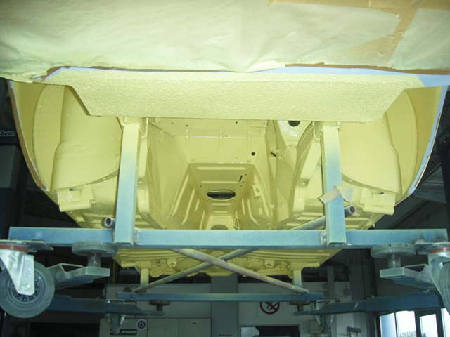 KIF_4057